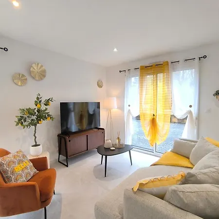 펜션 Le Zest D'or - Douceur & Lumiere A 5min En Voiture De La