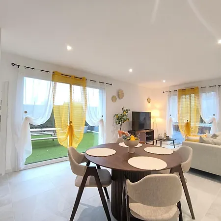 Le Zest D'or - Douceur & Lumiere A 5min En Voiture De La Holiday home