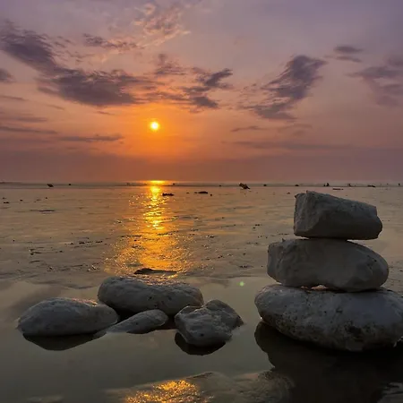 Le Zest D'or - Douceur & Lumiere A 5min En Voiture De La 펜션